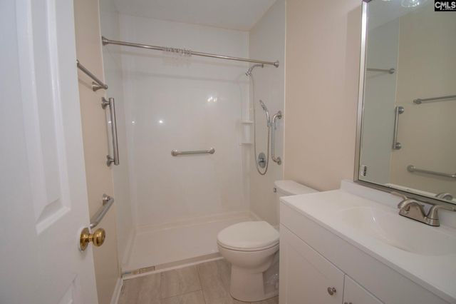 123 Hunting Avenue, Hopkins, SC 29061