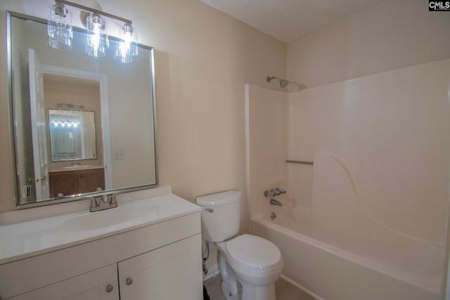 123 Hunting Avenue, Hopkins, SC 29061