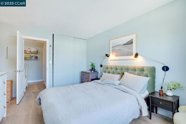 567 Oakland 305, Oakland, CA 94611