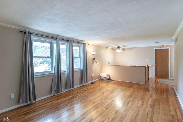 6524 Doris Drive, Indianapolis, IN 46214