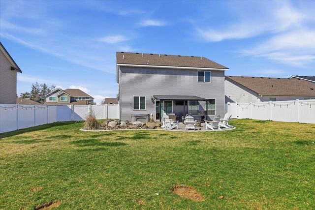 8802 N N CANNON St, Spokane, WA 99208