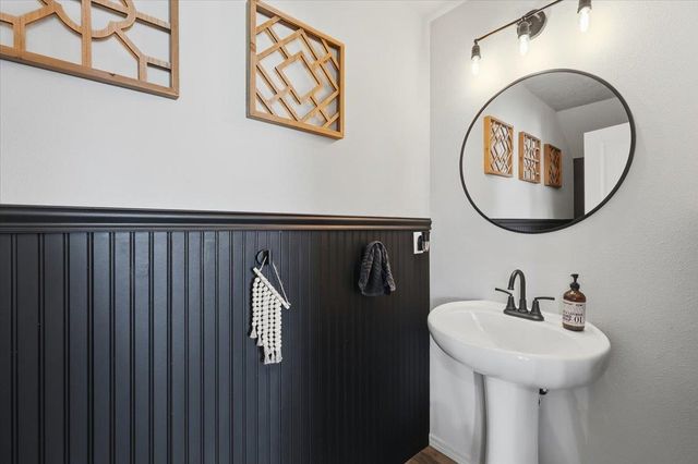 8802 N N CANNON St, Spokane, WA 99208