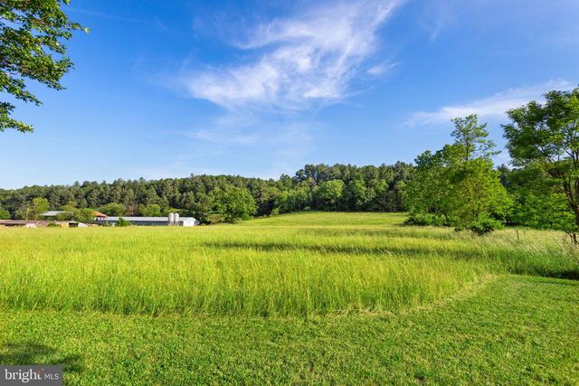 1659 CRAB RUN RD, Mathias, WV 26812