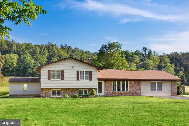 1659 CRAB RUN RD, Mathias, WV 26812