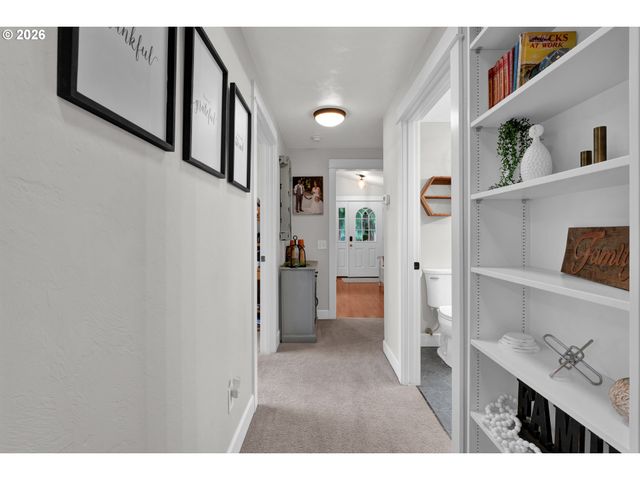 91606 COBURG Rd, Eugene, OR 97408