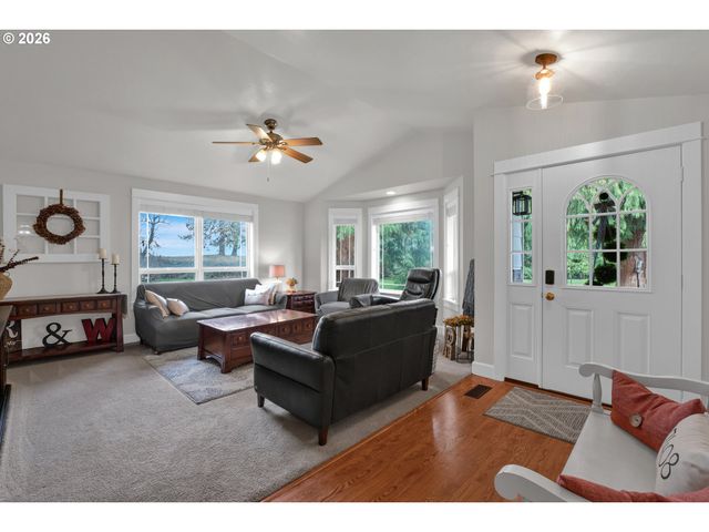 91606 COBURG Rd, Eugene, OR 97408