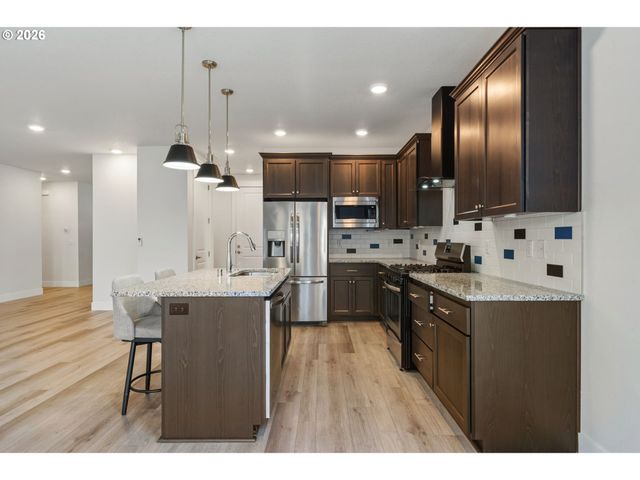 7007 Nw 22ND Ave, Vancouver, WA 98665