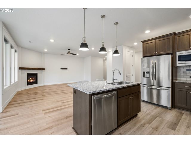 7007 Nw 22ND Ave, Vancouver, WA 98665