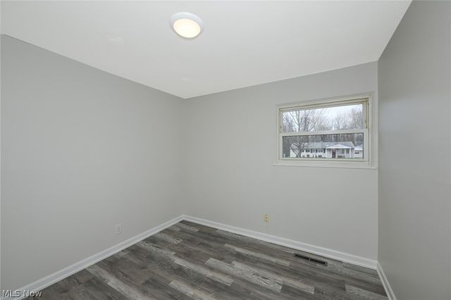 6369 Eldridge Boulevard, Bedford Heights, OH 44146