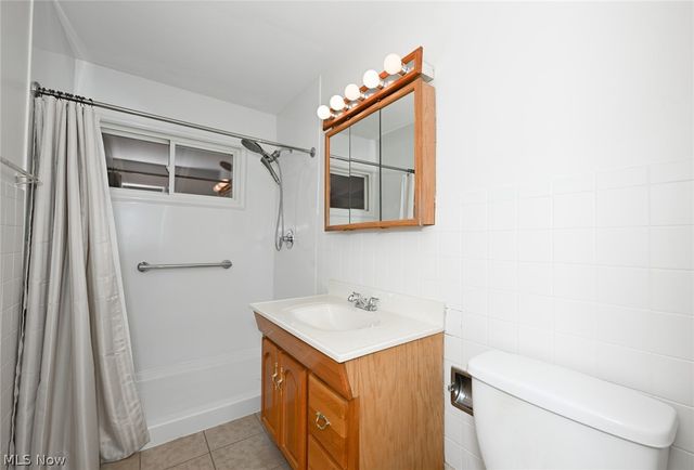 6369 Eldridge Boulevard, Bedford Heights, OH 44146