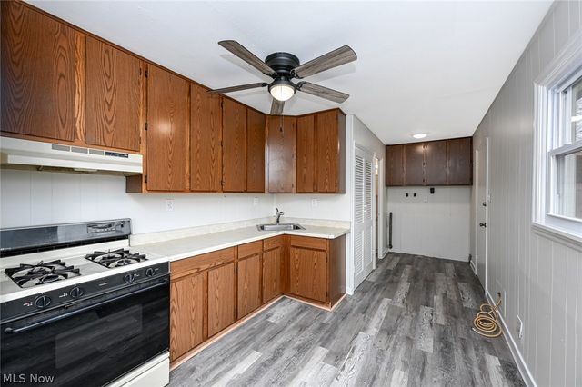 6369 Eldridge Boulevard, Bedford Heights, OH 44146