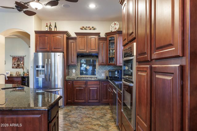 1331 E RACINE Drive, Casa Grande, AZ 85122