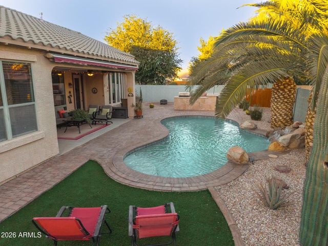1331 E RACINE Drive, Casa Grande, AZ 85122