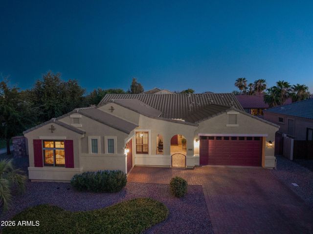1331 E RACINE Drive, Casa Grande, AZ 85122