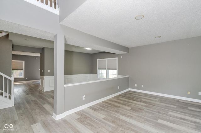 6517 Heritage Hill Drive, Indianapolis, IN 46237