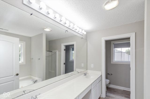 6517 Heritage Hill Drive, Indianapolis, IN 46237