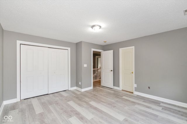 6517 Heritage Hill Drive, Indianapolis, IN 46237