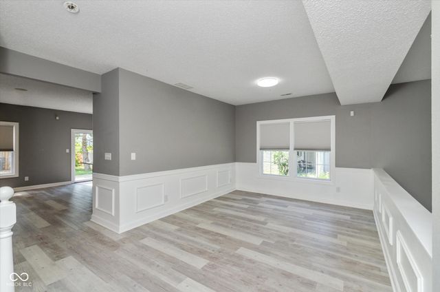 6517 Heritage Hill Drive, Indianapolis, IN 46237