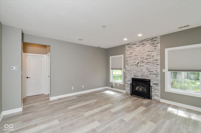 6517 Heritage Hill Drive, Indianapolis, IN 46237
