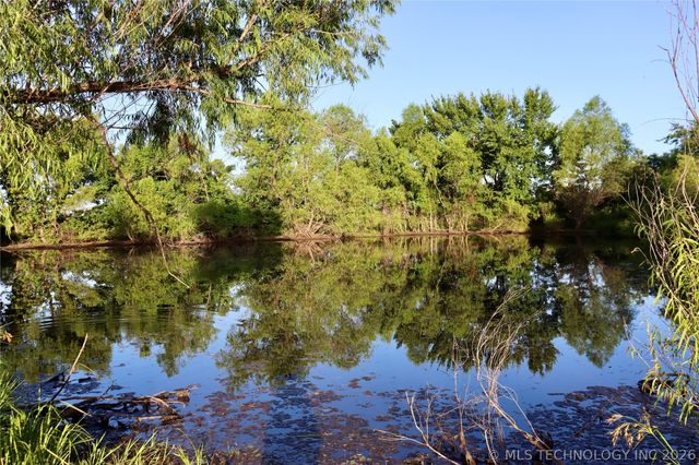 26530 E 710 Road, Wagoner, OK 74467