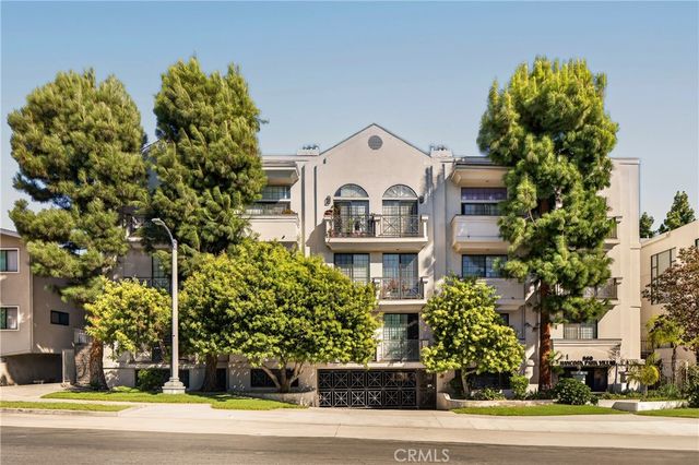 860 S Lucerne 103, Los Angeles, CA 90005