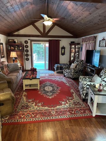 E2865 Branch Trail, Lone Rock, WI 53556