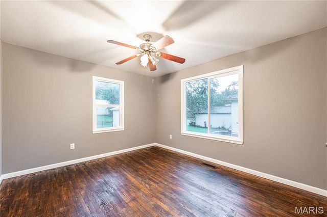 904 N Middle Street, Farmington, MO 63640