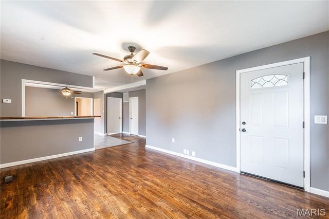 904 N Middle Street, Farmington, MO 63640
