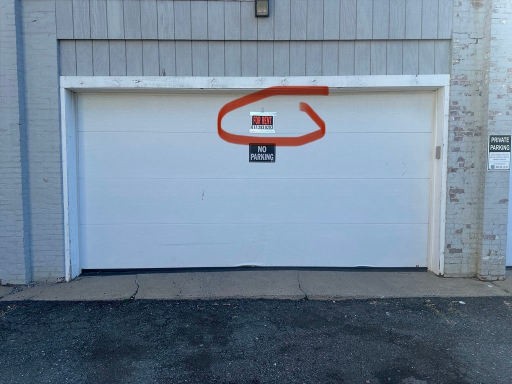 9 Dodge St Ct 5&6, Salem, MA 01970