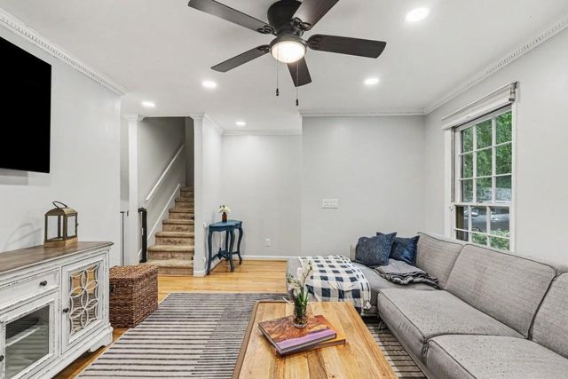1104 Moorestown Circle, Decatur, GA 30033