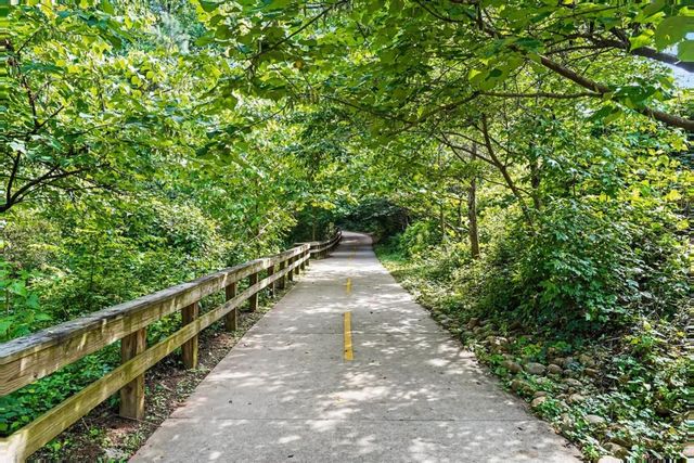 1104 Moorestown Circle, Decatur, GA 30033