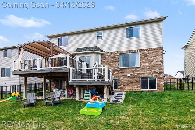 4128 Peach Tree Lane, Howell, MI 48843