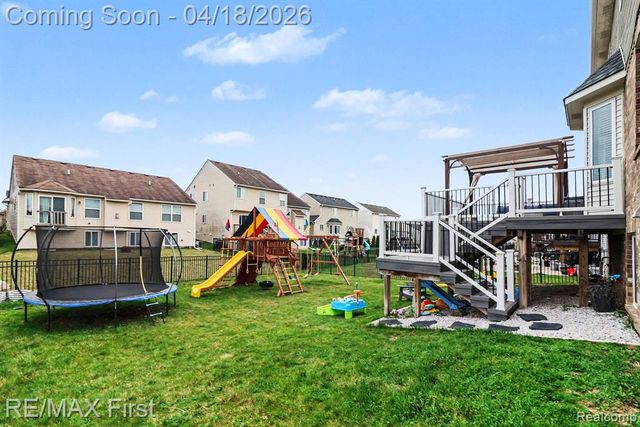 4128 Peach Tree Lane, Howell, MI 48843