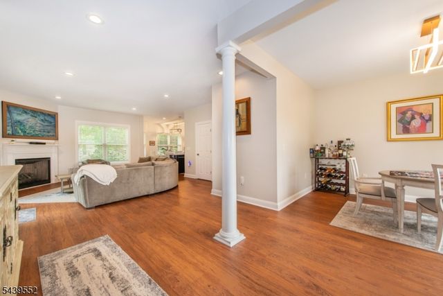 18 Post Oak Ct, Hardyston Twp., NJ 07419