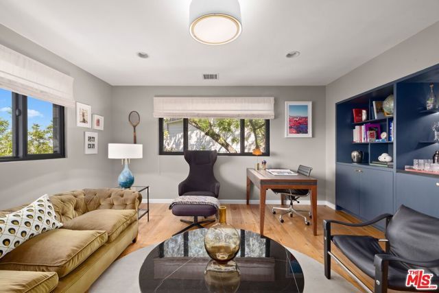 3736 Berry Drive, Studio City (los Angeles), CA 91604