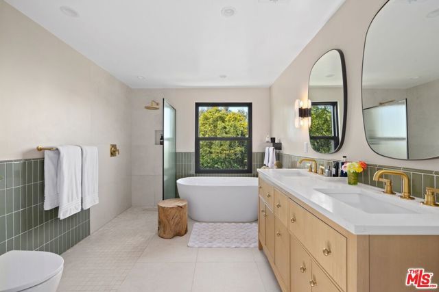 3736 Berry Drive, Studio City (los Angeles), CA 91604