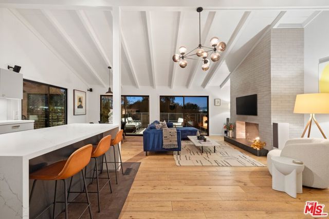 3736 Berry Drive, Studio City (los Angeles), CA 91604