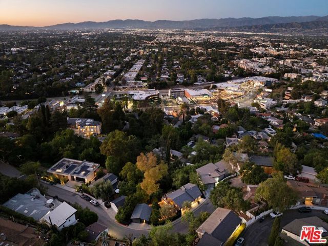 3736 Berry Drive, Studio City (los Angeles), CA 91604