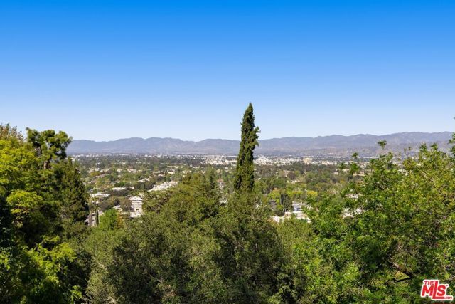 3736 Berry Drive, Studio City (los Angeles), CA 91604