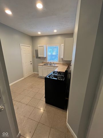 2141 Bellefontaine Street, Indianapolis, IN 46202