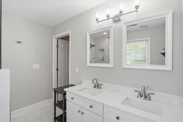 2388 Erskine Avenue, Charleston, SC 29414