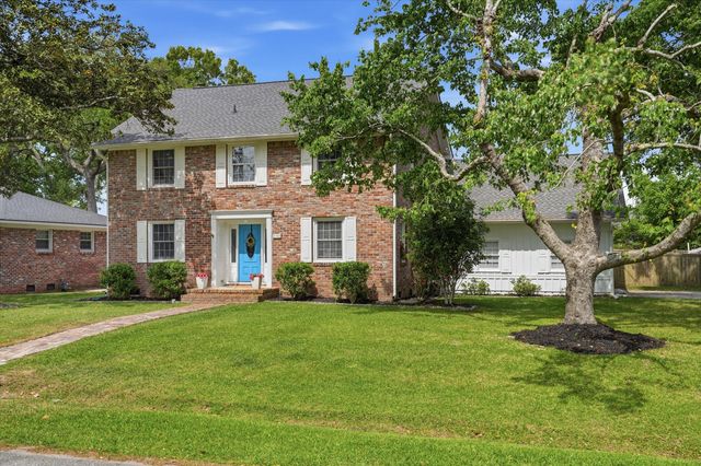 2388 Erskine Avenue, Charleston, SC 29414
