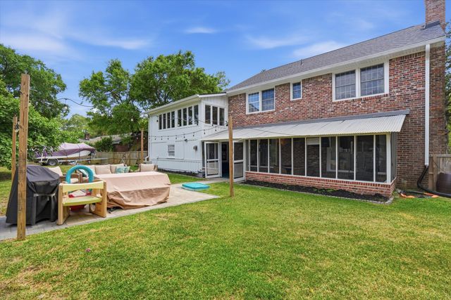 2388 Erskine Avenue, Charleston, SC 29414