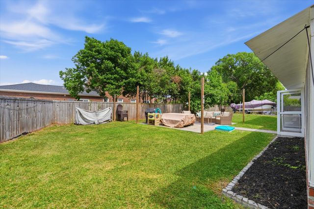 2388 Erskine Avenue, Charleston, SC 29414