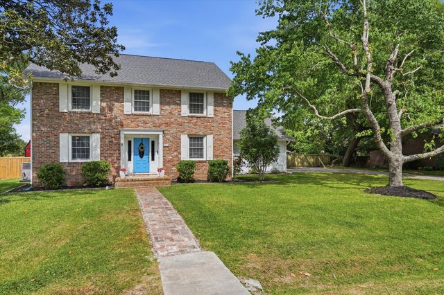 2388 Erskine Avenue, Charleston, SC 29414