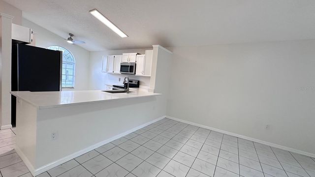 11855 CRANBOURNE DRIVE, Orlando, FL 32837