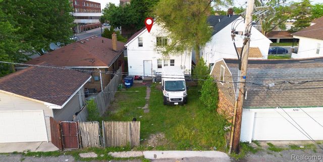 12153 McDougall Street, Hamtramck, MI 48212