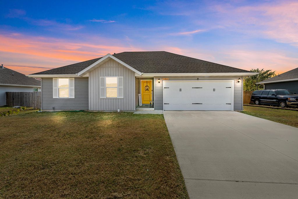 530 Ashley Street, Republic, MO 65738