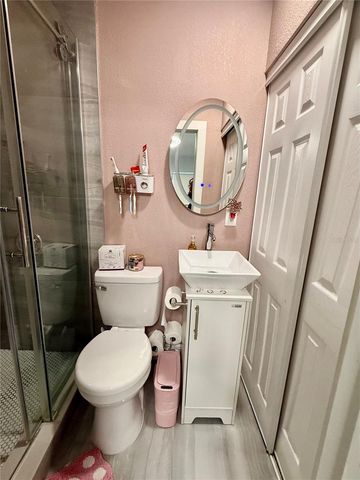 4916 ELDORADO DRIVE, Tampa, FL 33615