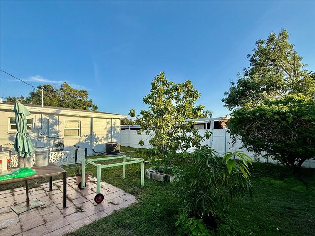 4916 ELDORADO DRIVE, Tampa, FL 33615